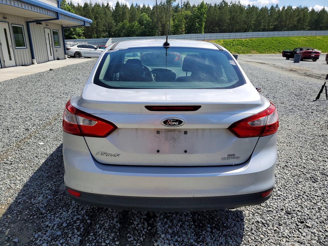 2014 Ford Focus Se - zdjęcie 6