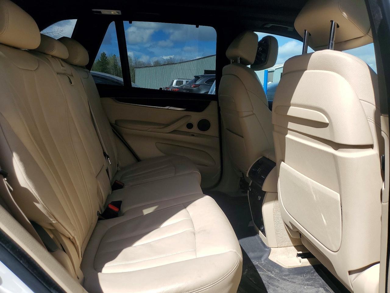 2016 BMW X5 xDrive35I - zdjęcie 10