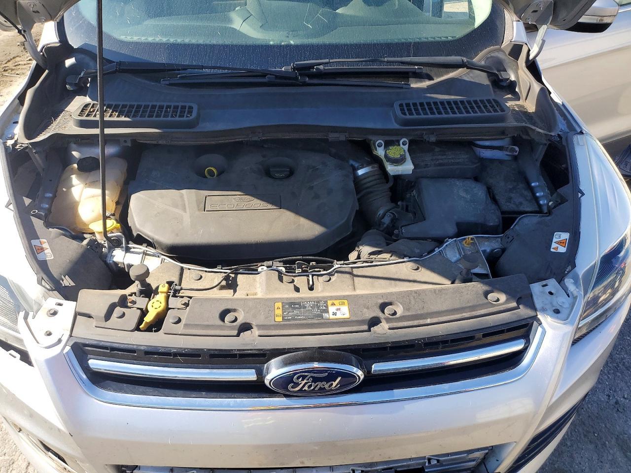 2015 Ford Escape Titanium - zdjęcie 12