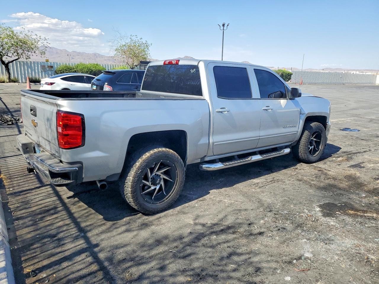 2018 Chevrolet Silverado C1500 Lt - zdjęcie 3