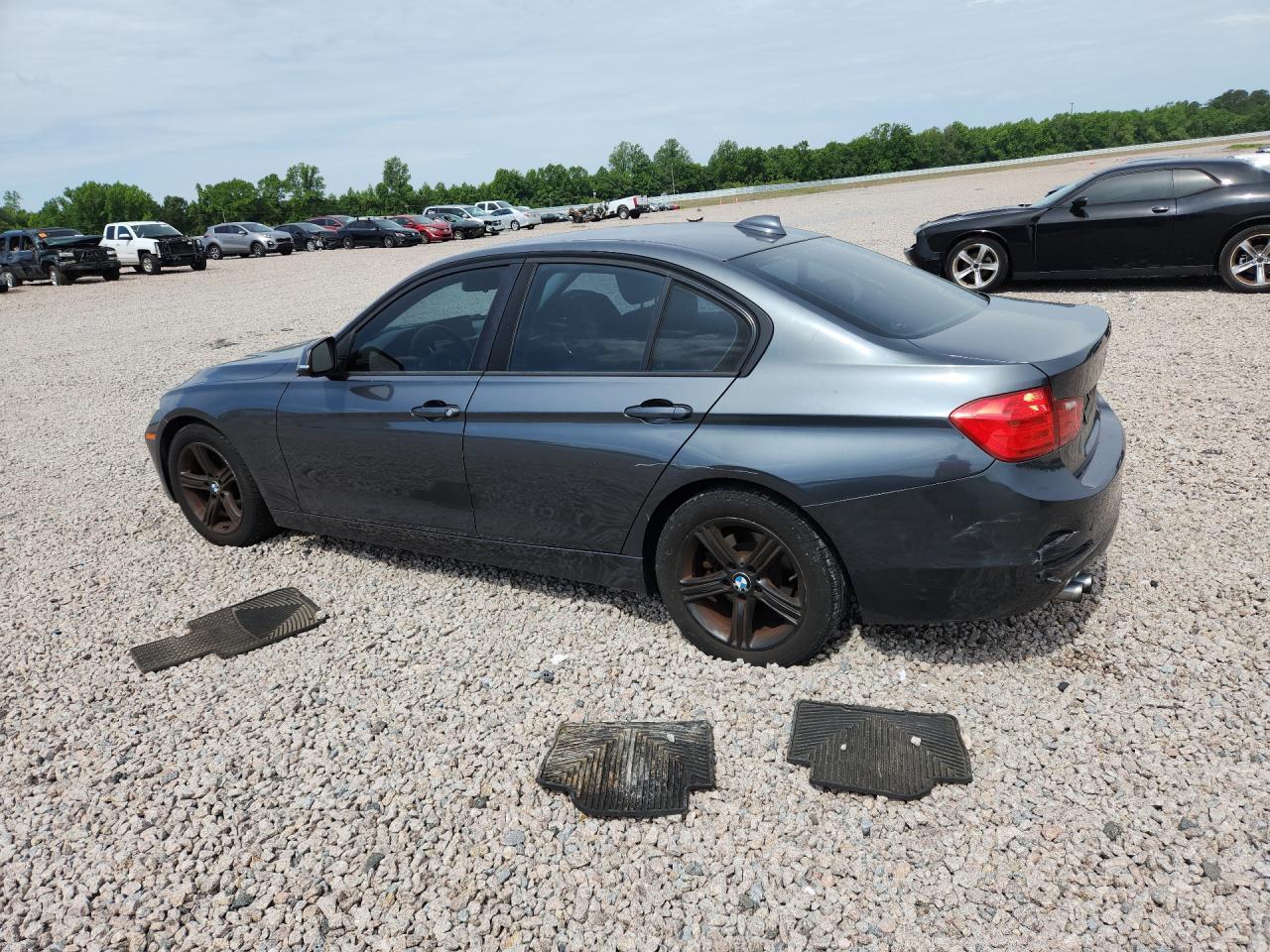 2014 BMW 328 I - zdjęcie 2