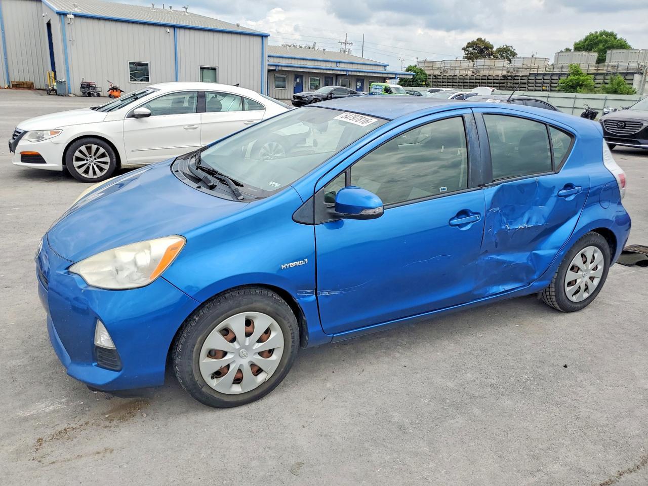 2013 Toyota Prius C Two - zdjęcie główne