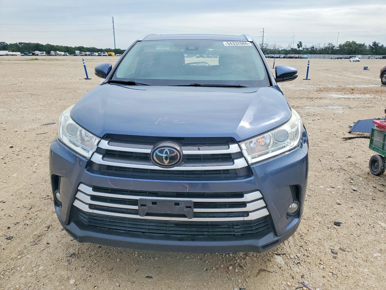 2018 Toyota Highlander Xle - zdjęcie 5