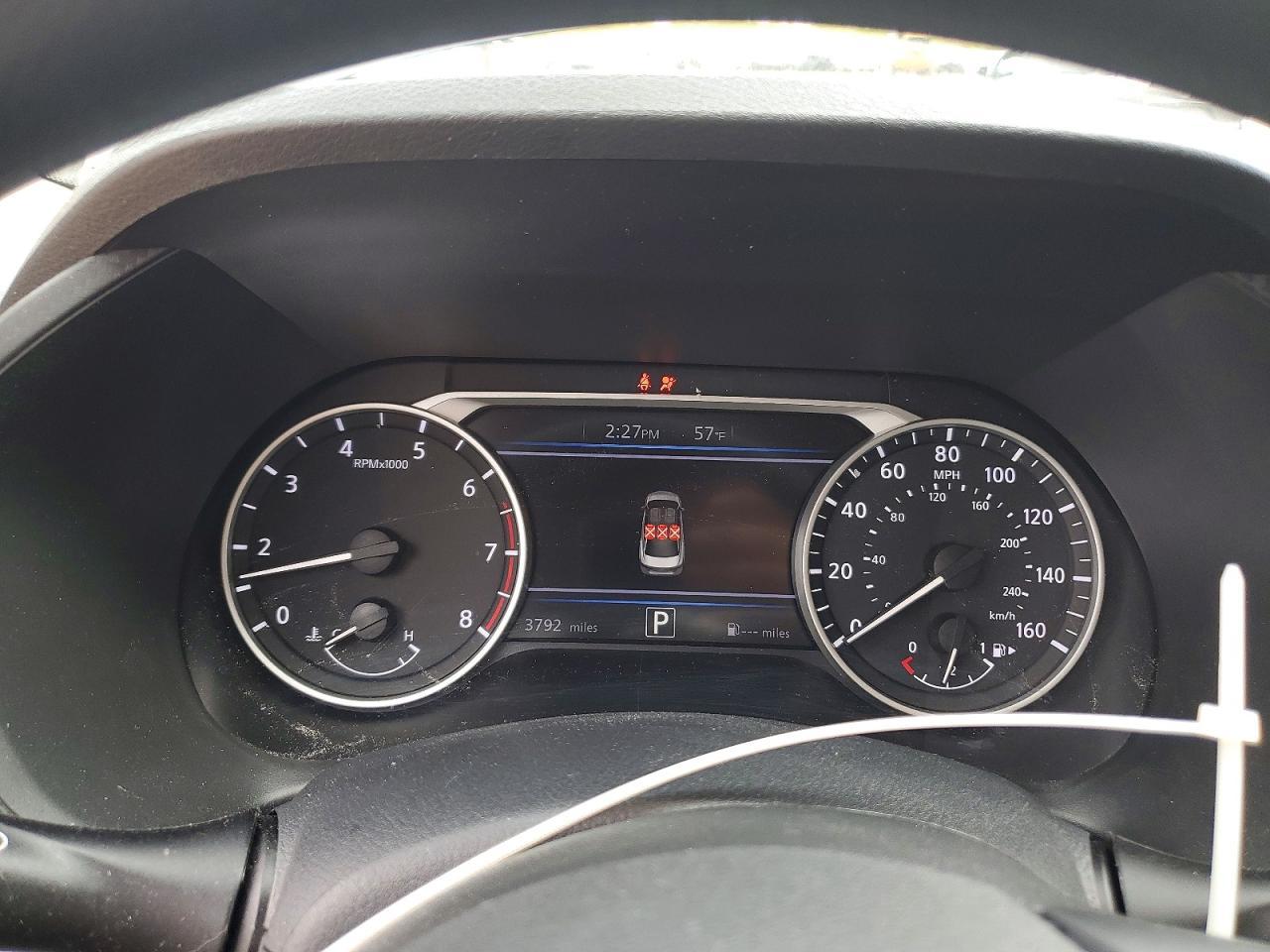 2025 Nissan Sentra Sv - zdjęcie 9