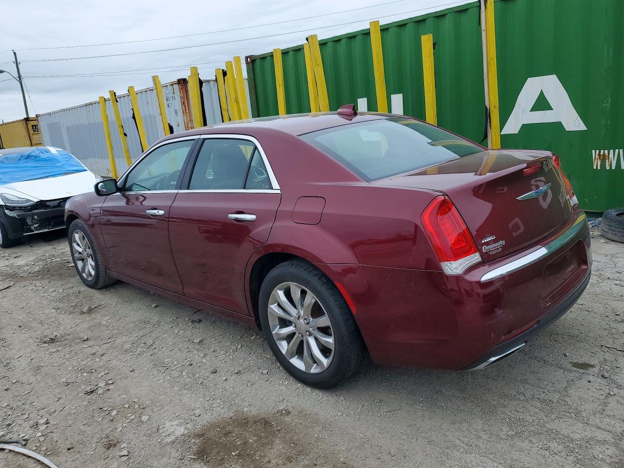 2016 Chrysler 300C - zdjęcie 2
