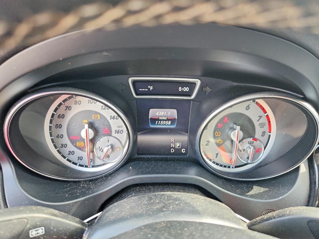 2016 Mercedes-Benz Cla 250 - zdjęcie 9