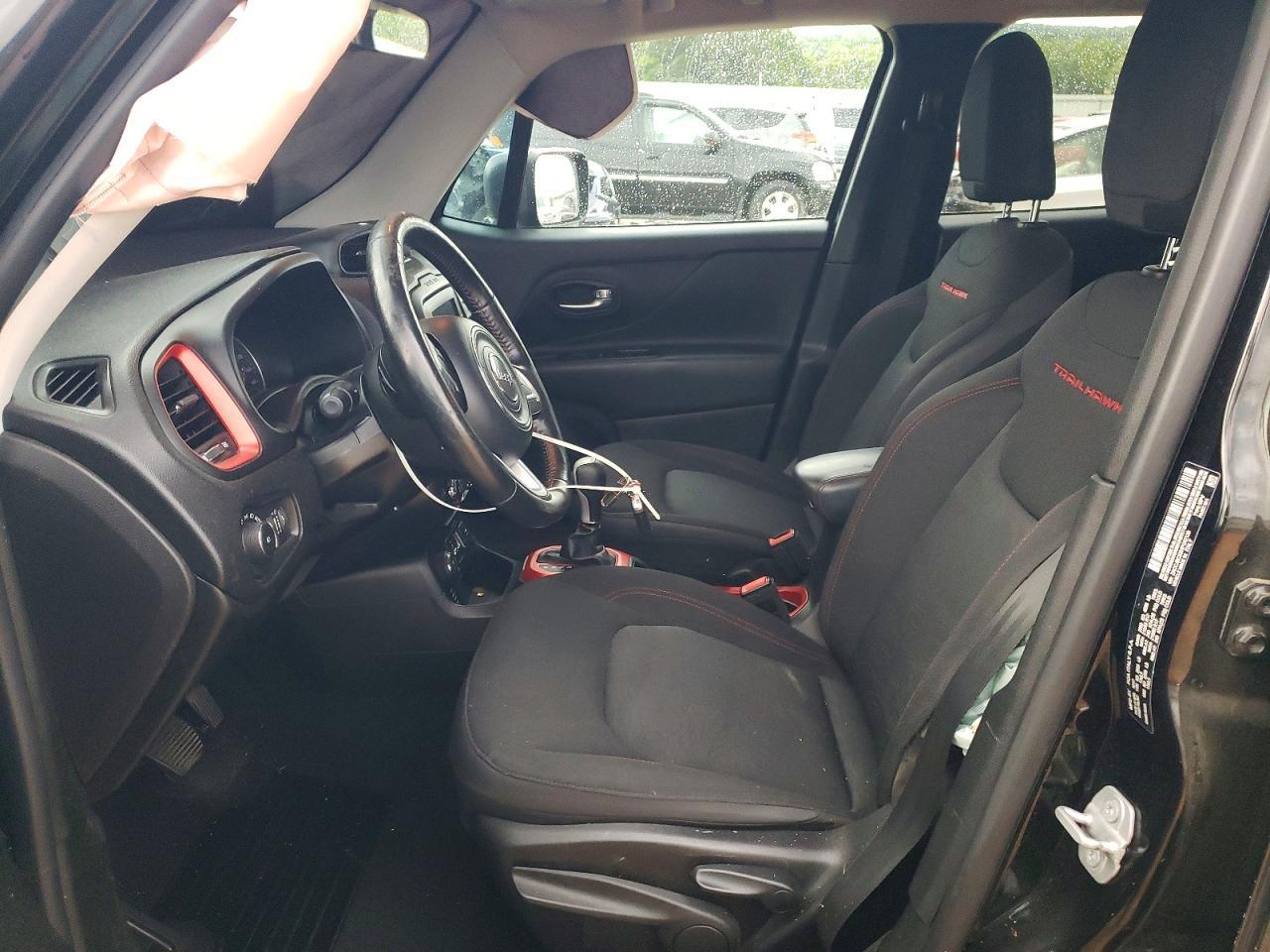 2017 Jeep Renegade Trailhawk - zdjęcie 7
