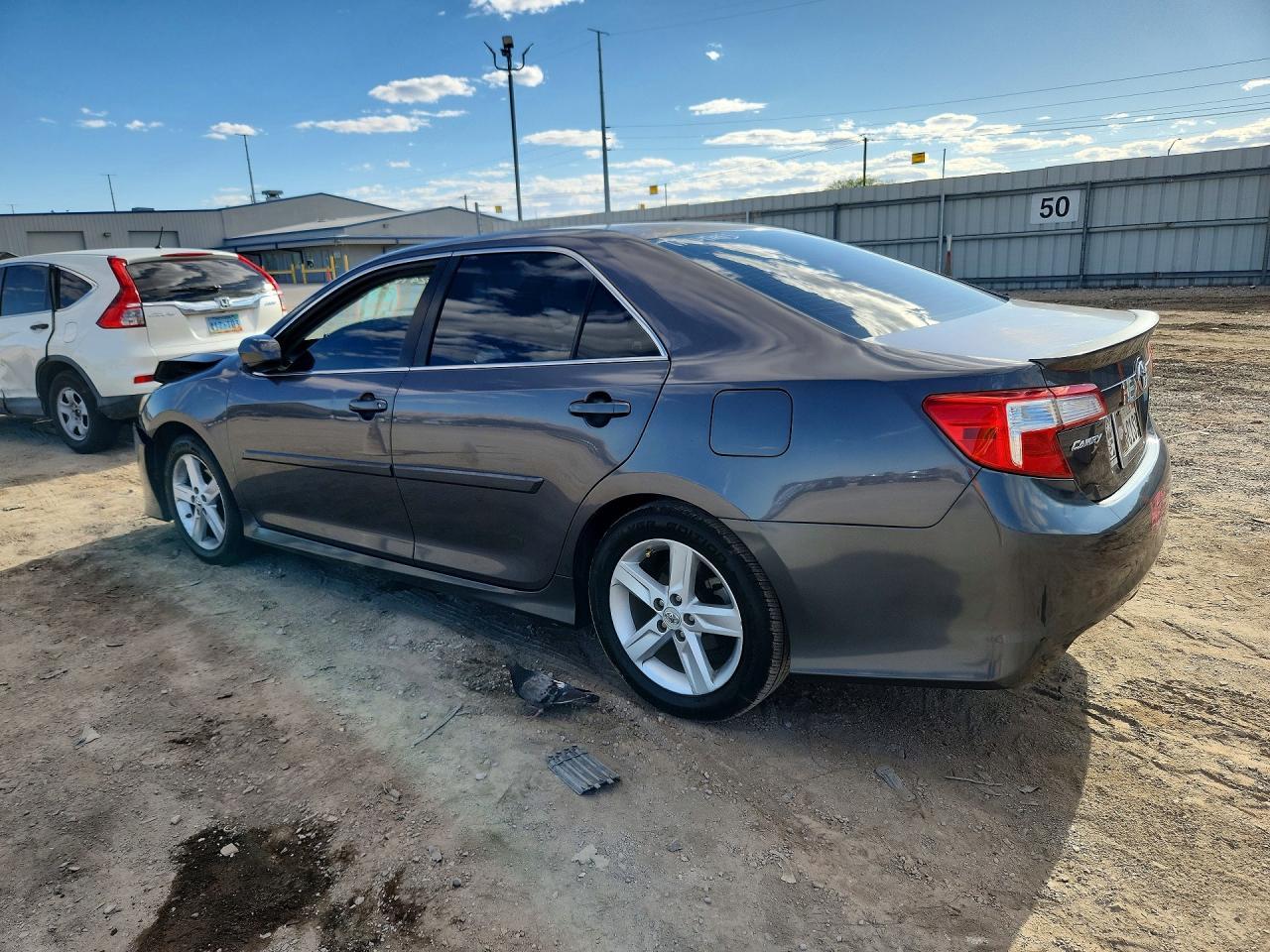 2013 Toyota Camry Se - zdjęcie 2