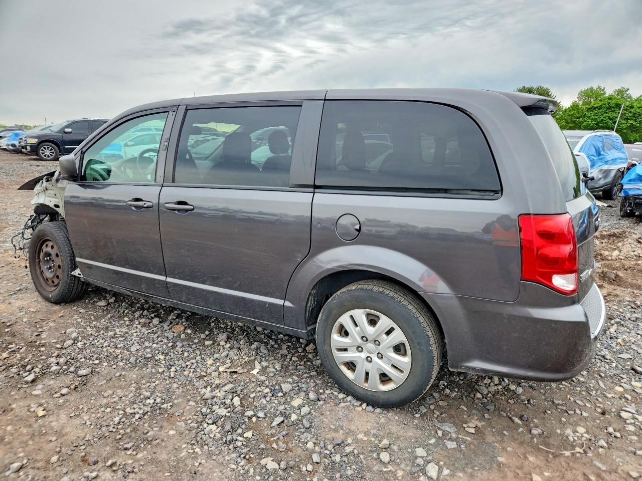 2018 Dodge Grand Caravan Se - zdjęcie 2