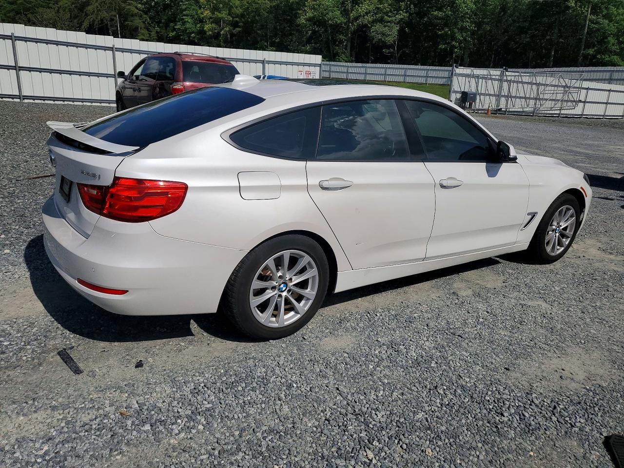 2014 BMW 328 Xigt - zdjęcie 3
