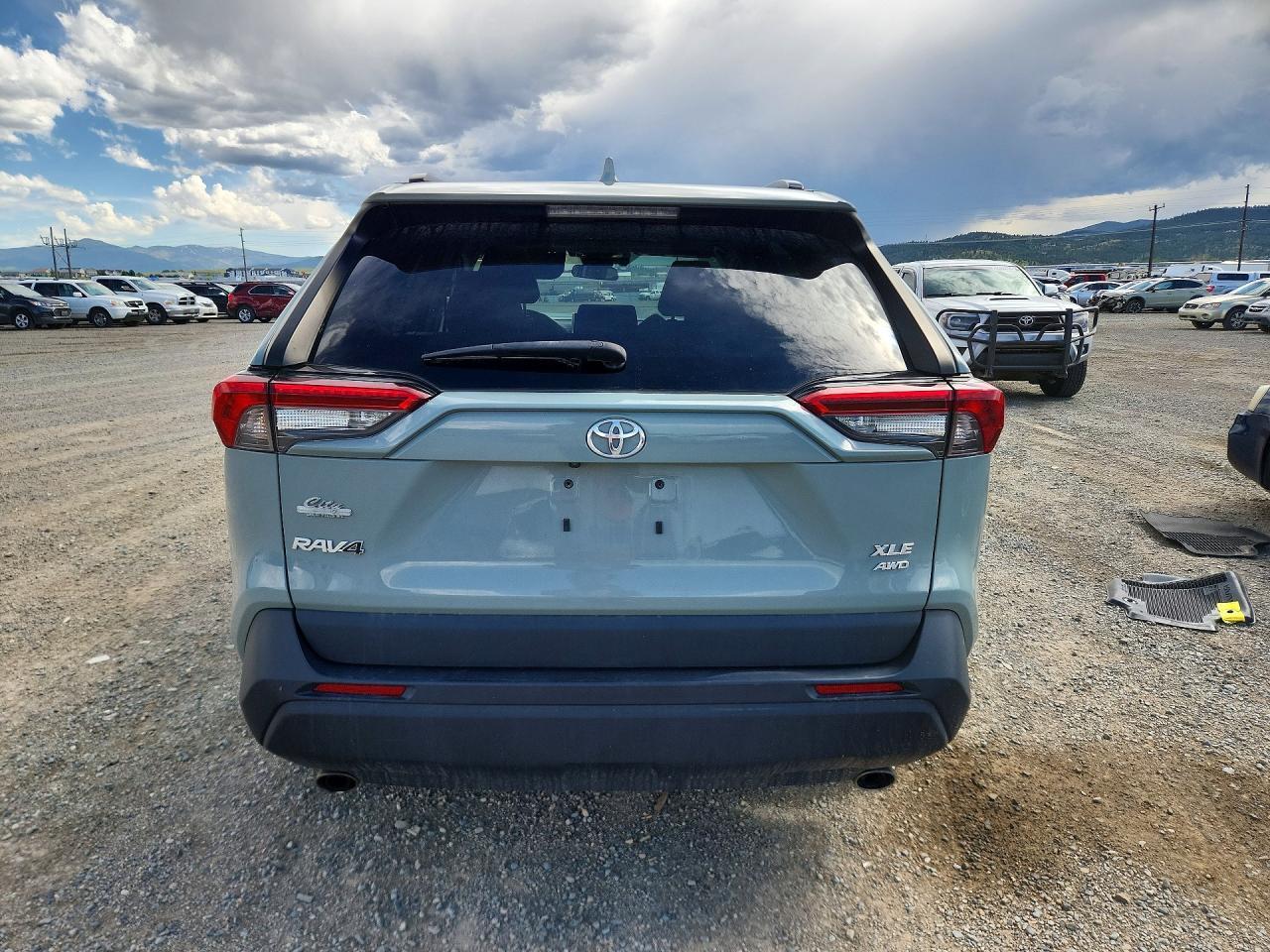 2021 Toyota Rav4 Xle - zdjęcie 6