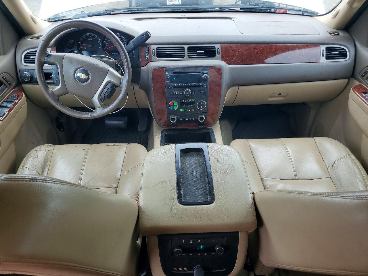 2013 Chevrolet Tahoe C1500 Lt - zdjęcie 8