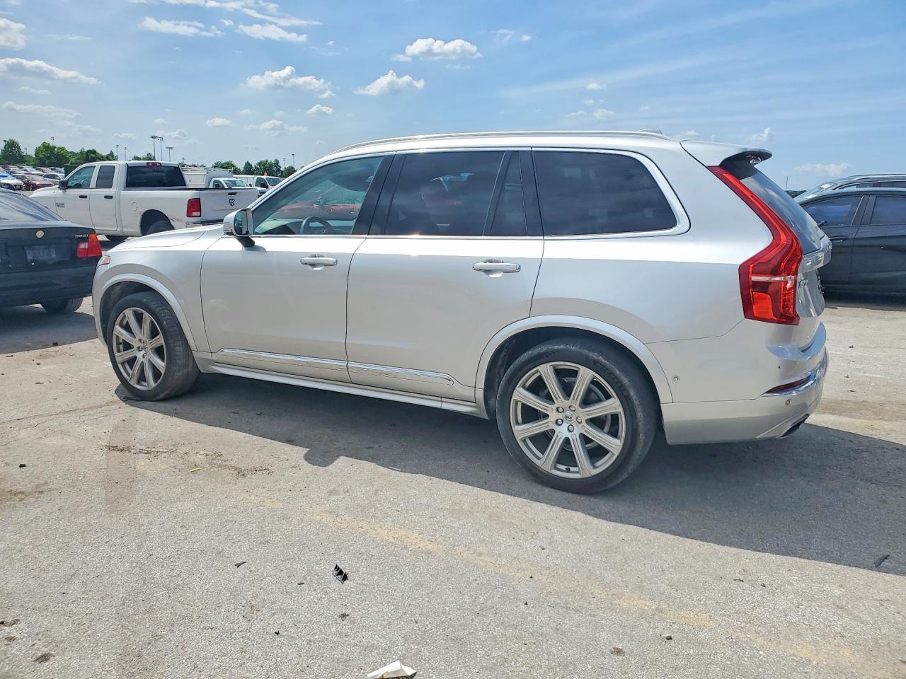 2019 Volvo Xc90 T6 Inscription - zdjęcie 2