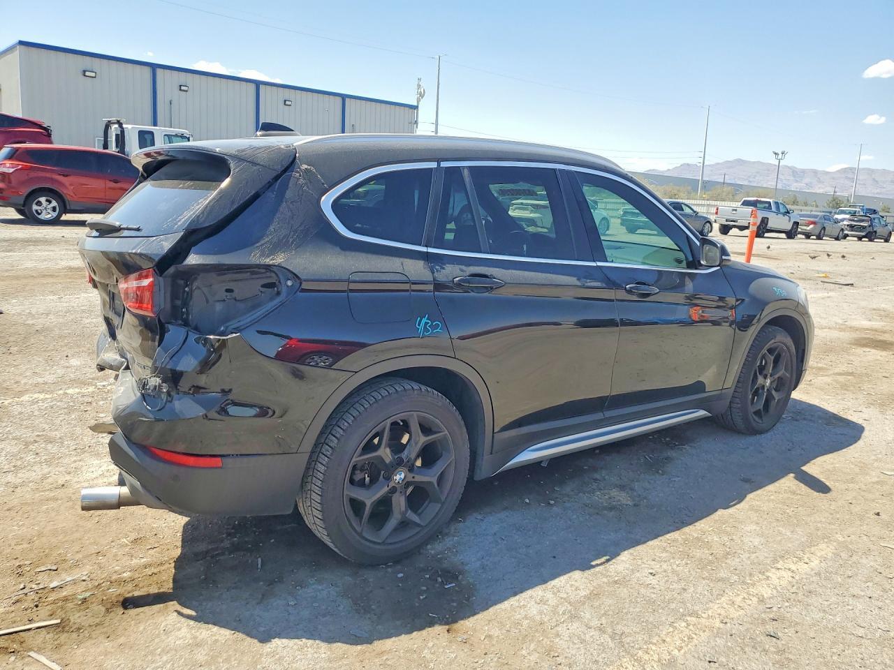 2019 BMW X1 Sdrive28I - zdjęcie 3