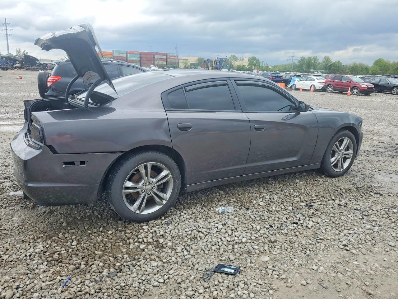2013 Dodge Charger Sxt - zdjęcie 3
