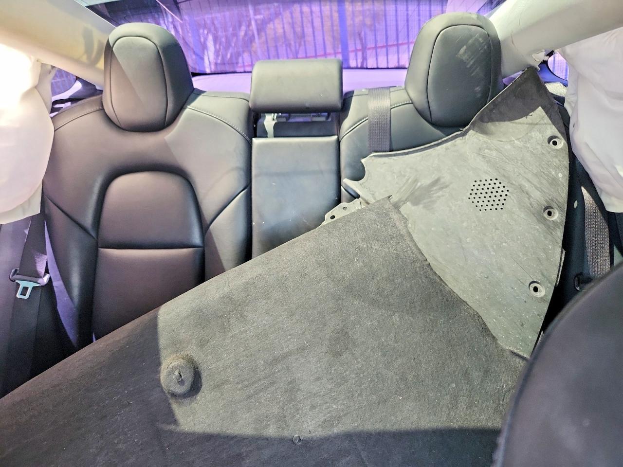2019 Tesla Model 3 - zdjęcie 10