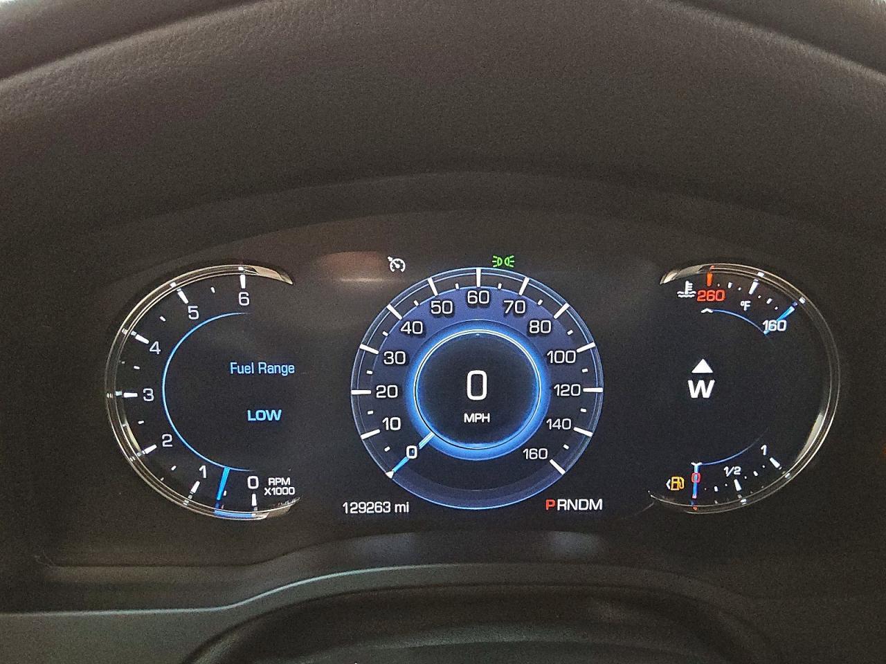 2016 Cadillac Escalade Luxury - zdjęcie 9