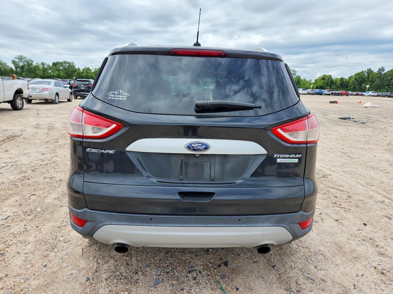 2015 Ford Escape Titanium - zdjęcie 6