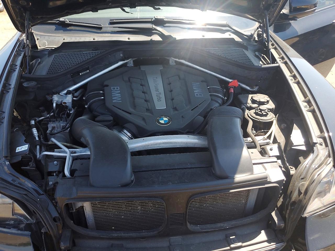 2014 BMW X6 xDrive50I - zdjęcie 12
