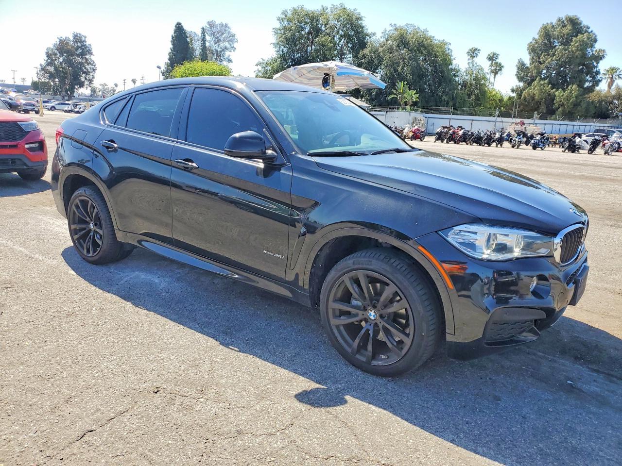 2019 BMW X6 xDrive35I - zdjęcie 4