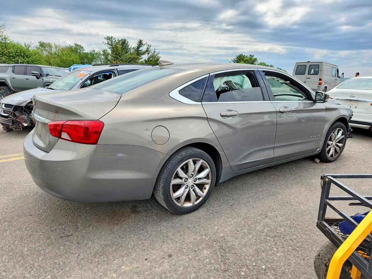 2019 Chevrolet Impala - zdjęcie 3