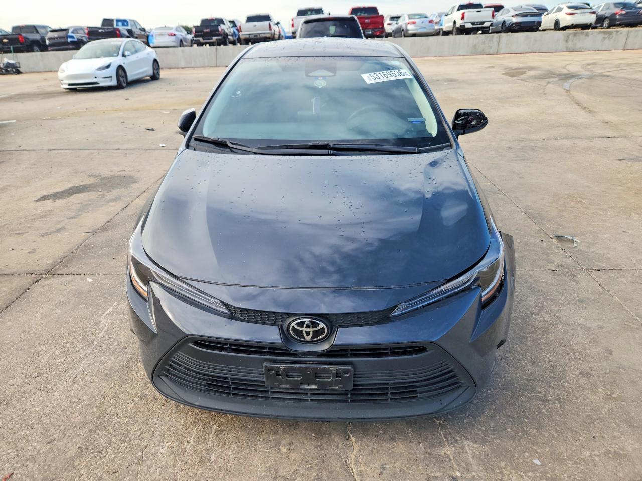 2025 Toyota Corolla Le - zdjęcie 5