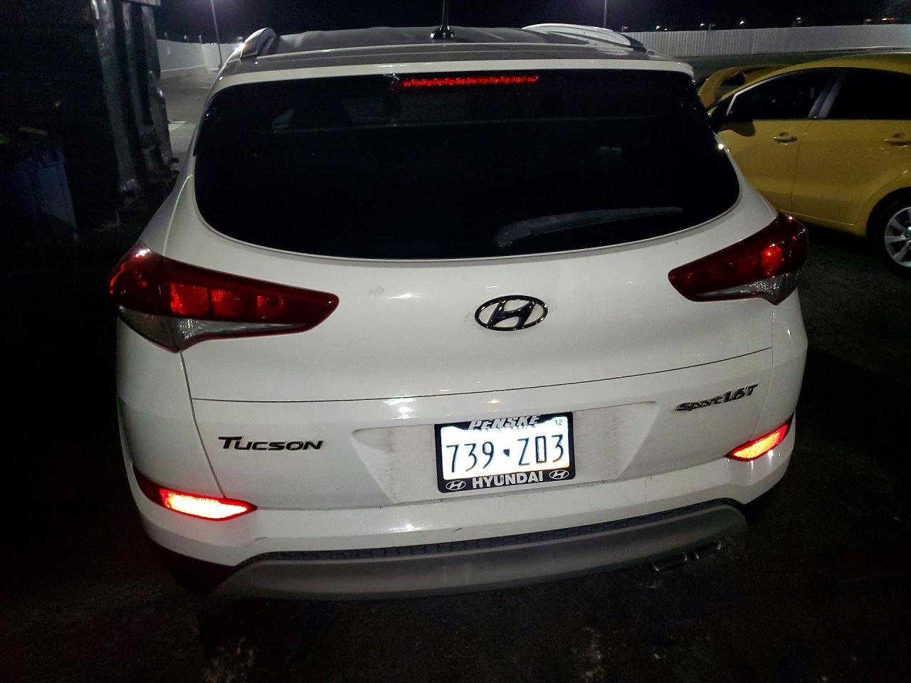 2017 Hyundai Tucson Sport - zdjęcie 6