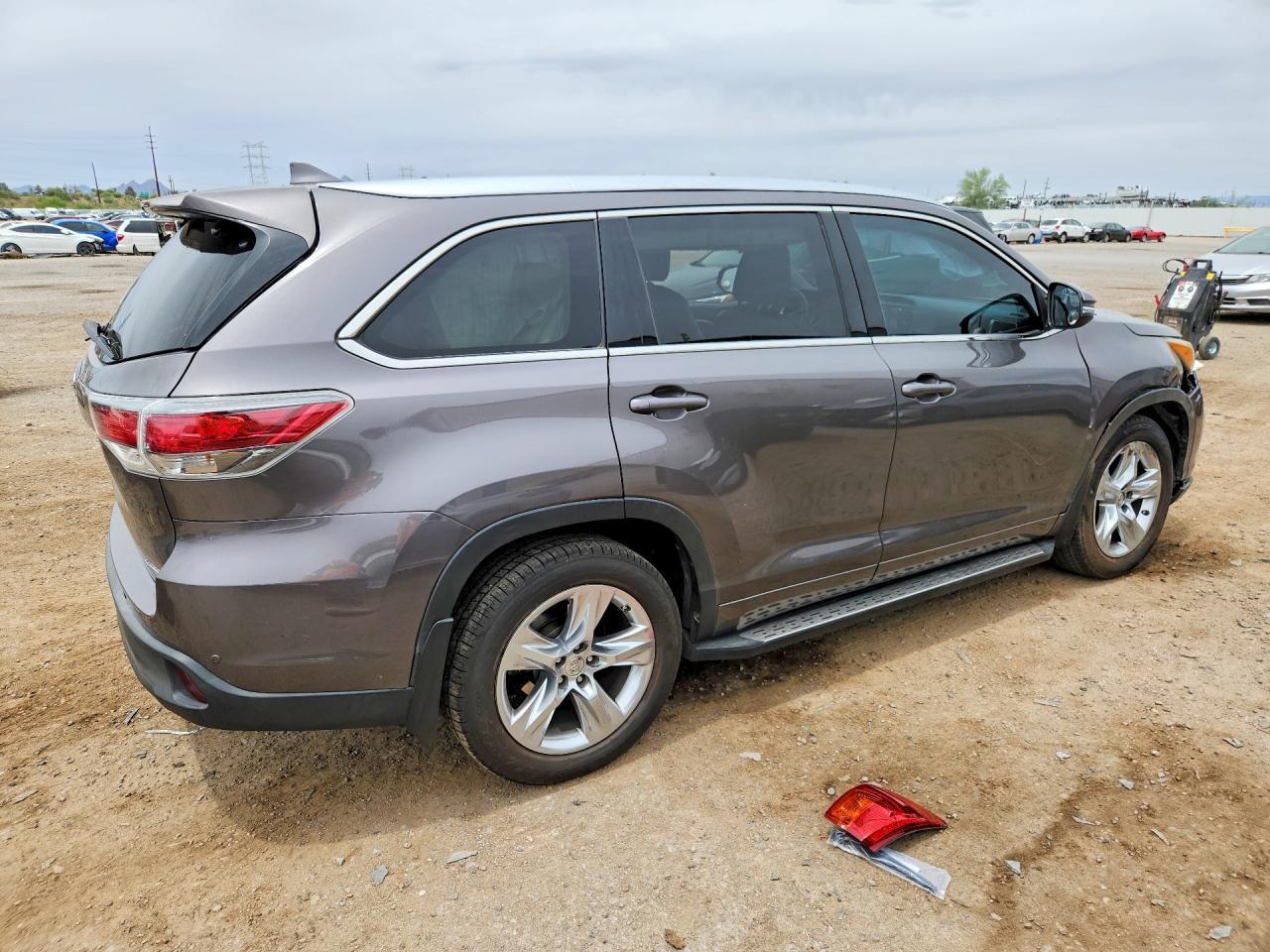 2015 Toyota Highlander Limited - zdjęcie 3
