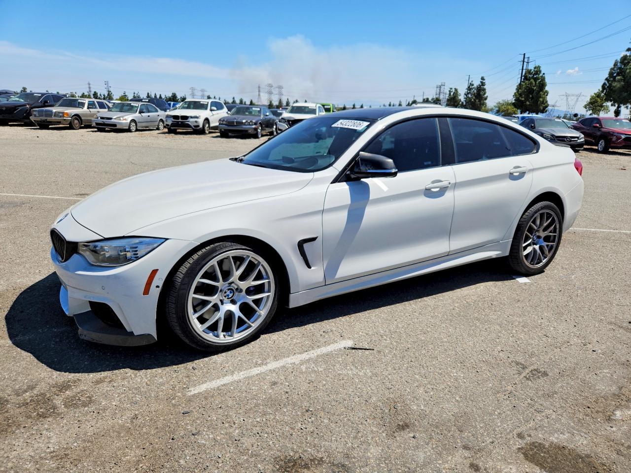 2017 BMW Seria 4 440i - zdjęcie główne
