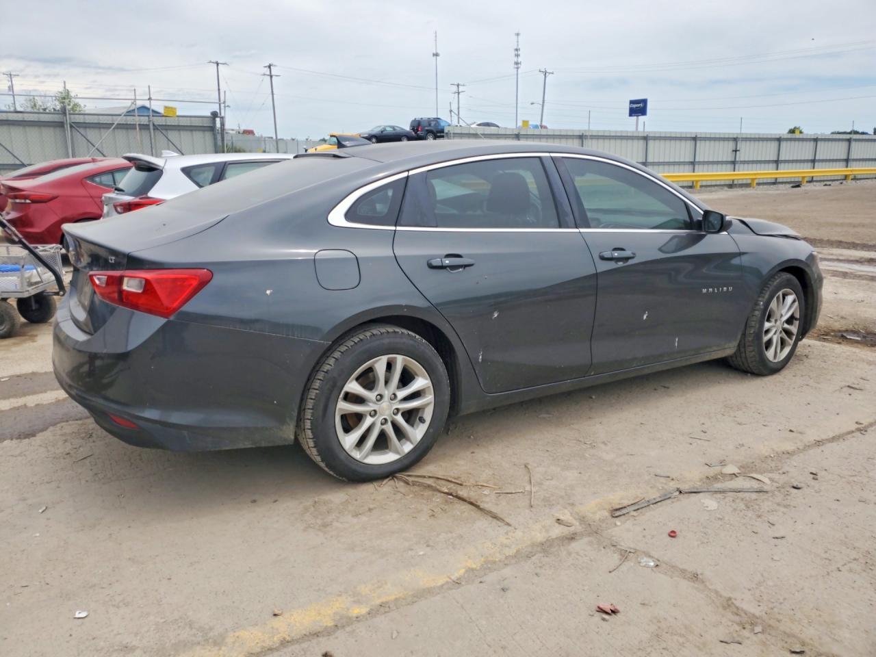 2017 Chevrolet Malibu Lt - zdjęcie 3