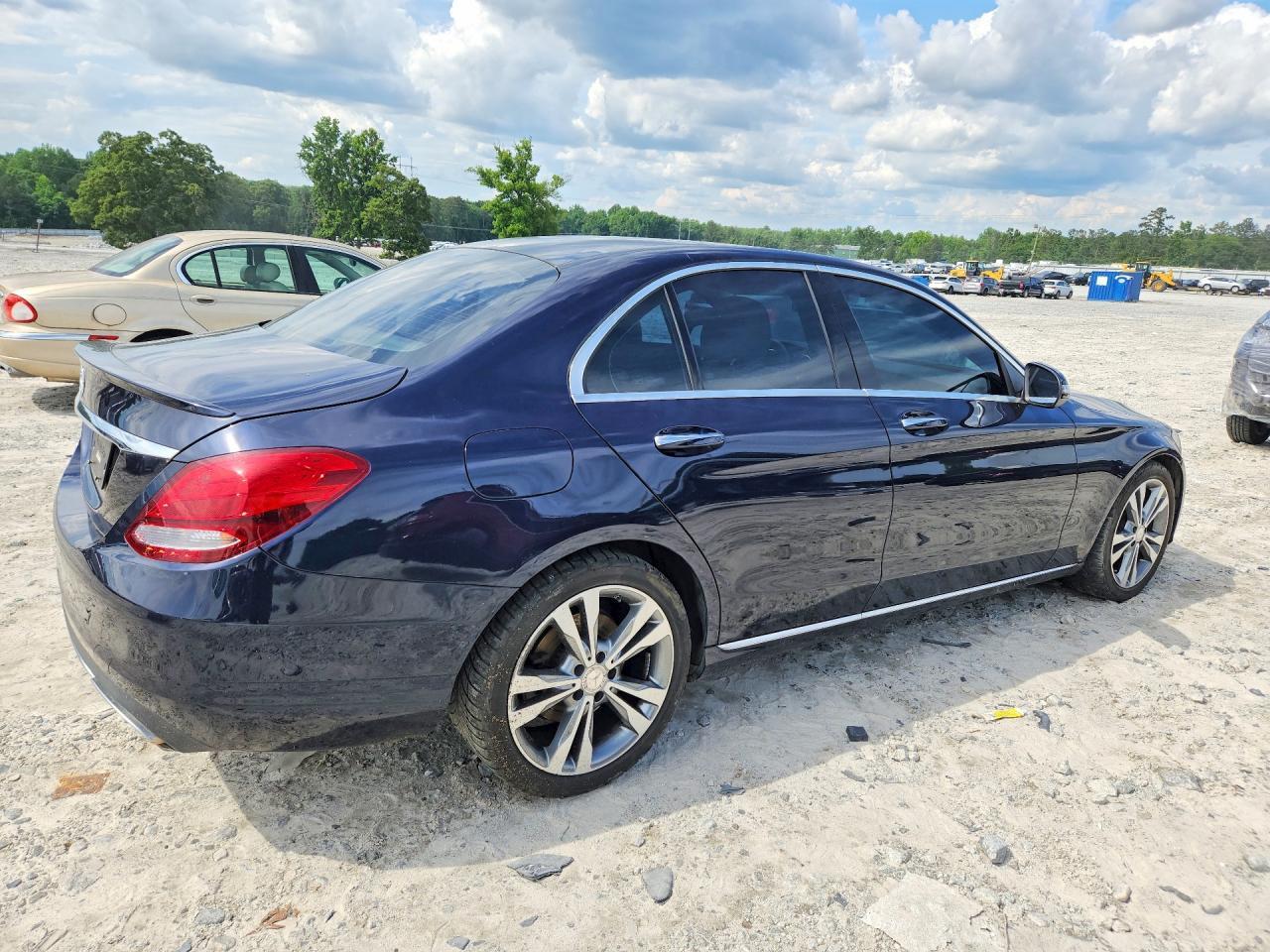 2016 Mercedes-Benz C 300 - zdjęcie 3