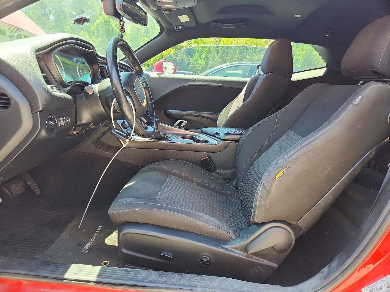 2015 Dodge Challenger Sxt - zdjęcie 7