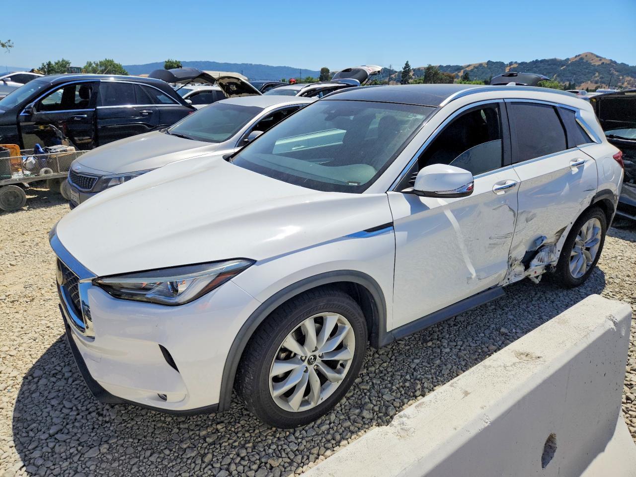 2019 Infiniti Qx50 Luxe - zdjęcie główne