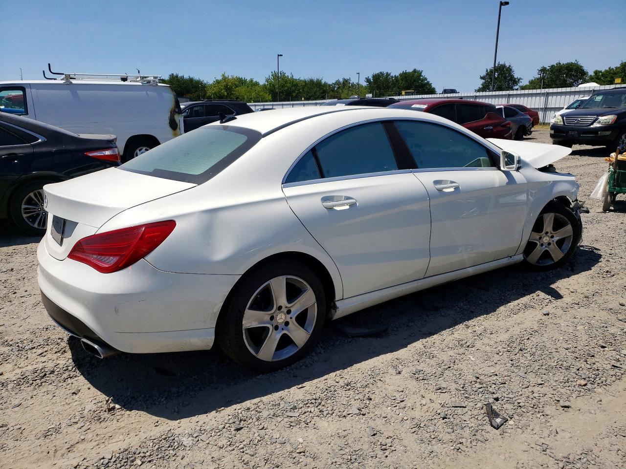 2016 Mercedes-Benz Cla 250 - zdjęcie 3