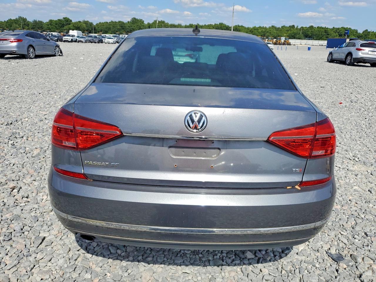 2016 Volkswagen Passat Se - zdjęcie 6