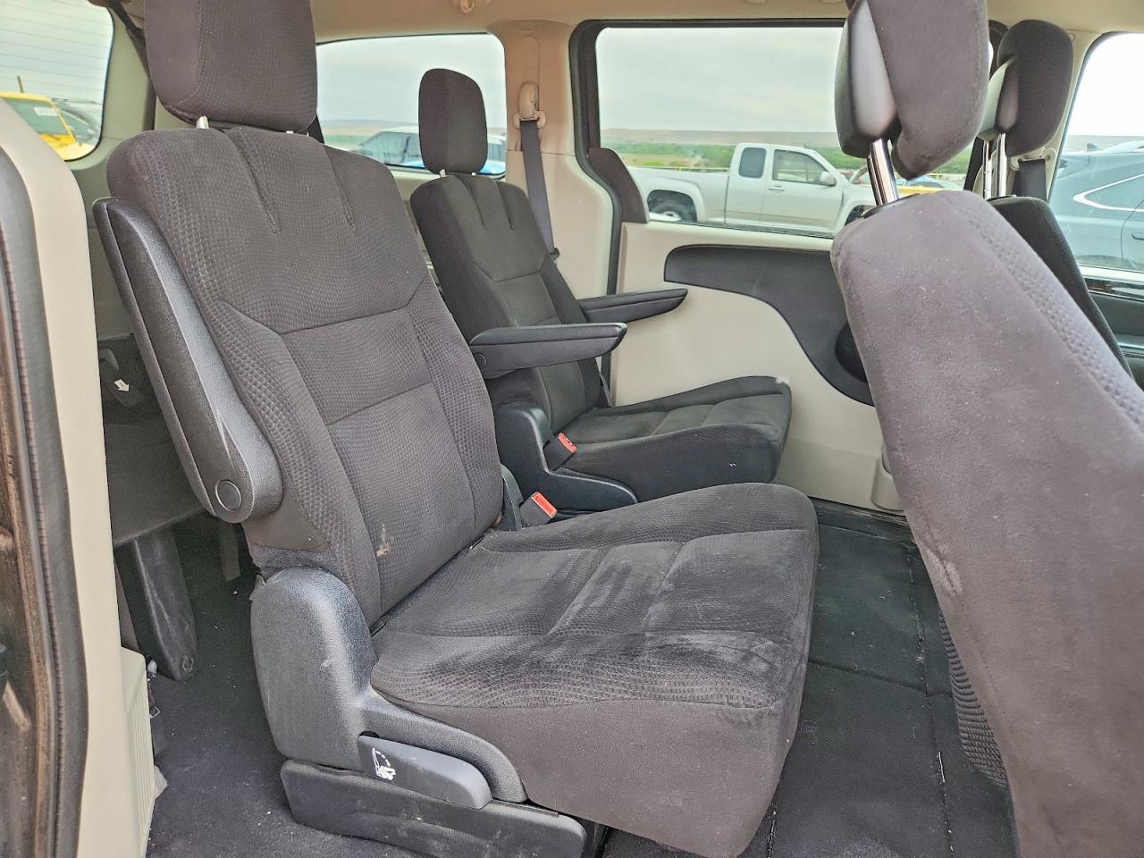 2014 Dodge Grand Caravan Sxt - zdjęcie 11