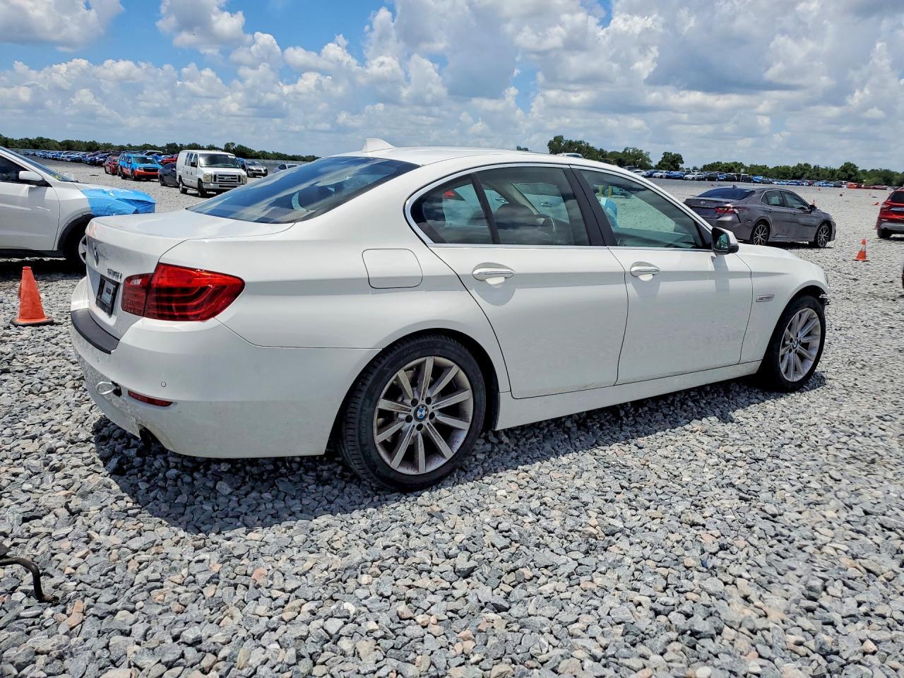 2014 BMW 535 I - zdjęcie 3