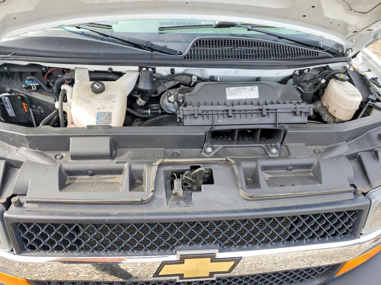 2023 Chevy Express G2500 Cargo - zdjęcie 12