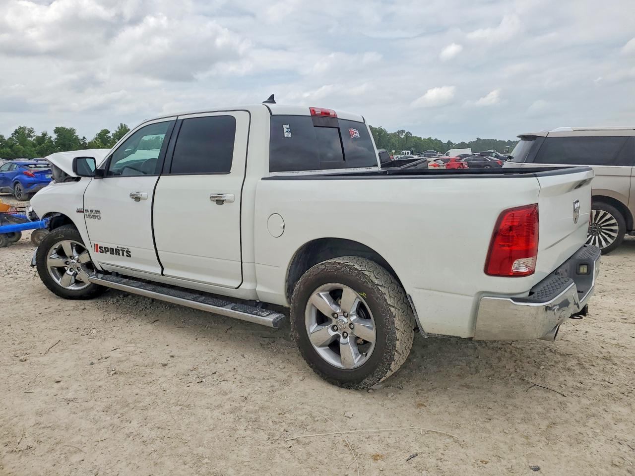 2014 Ram 1500 Slt - zdjęcie 2
