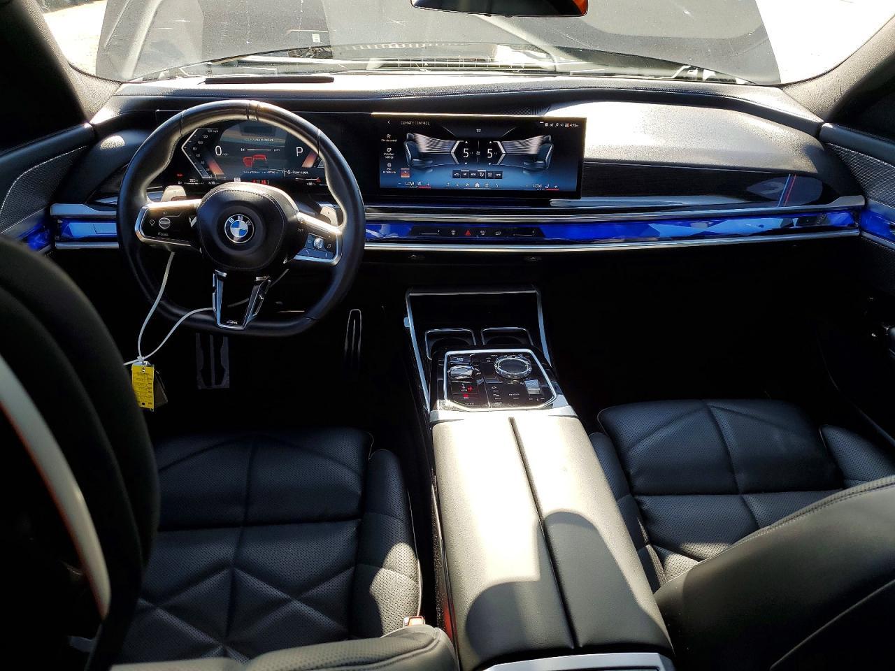 2023 BMW 740 I - zdjęcie 8