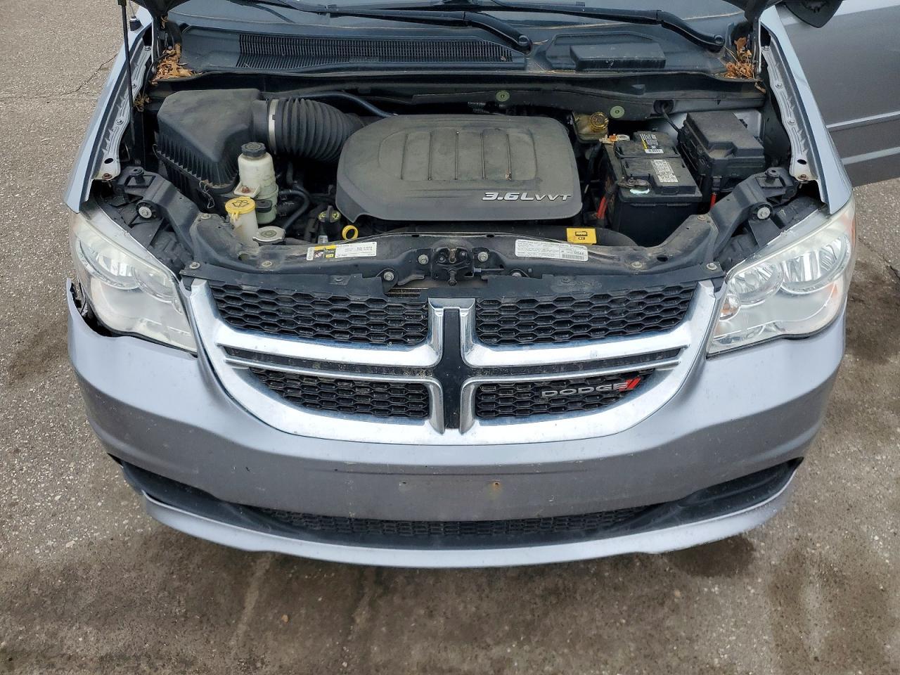 2013 Dodge Grand Caravan Sxt - zdjęcie 12
