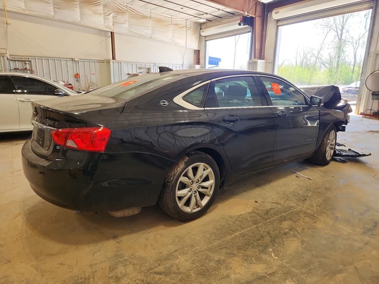 2017 Chevrolet Impala Lt - zdjęcie 3