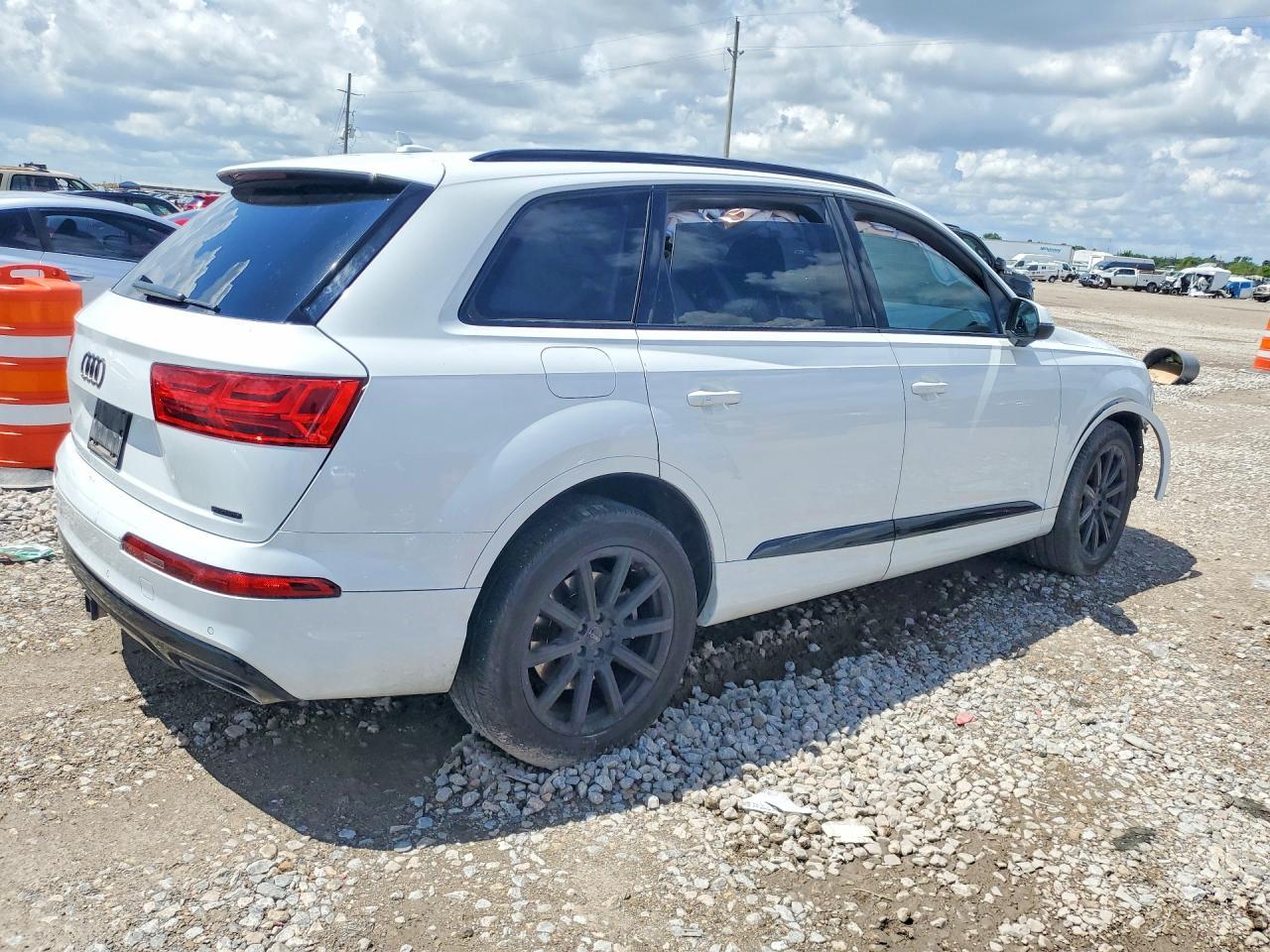 2019 Audi Q7 Premium Plus - zdjęcie 3