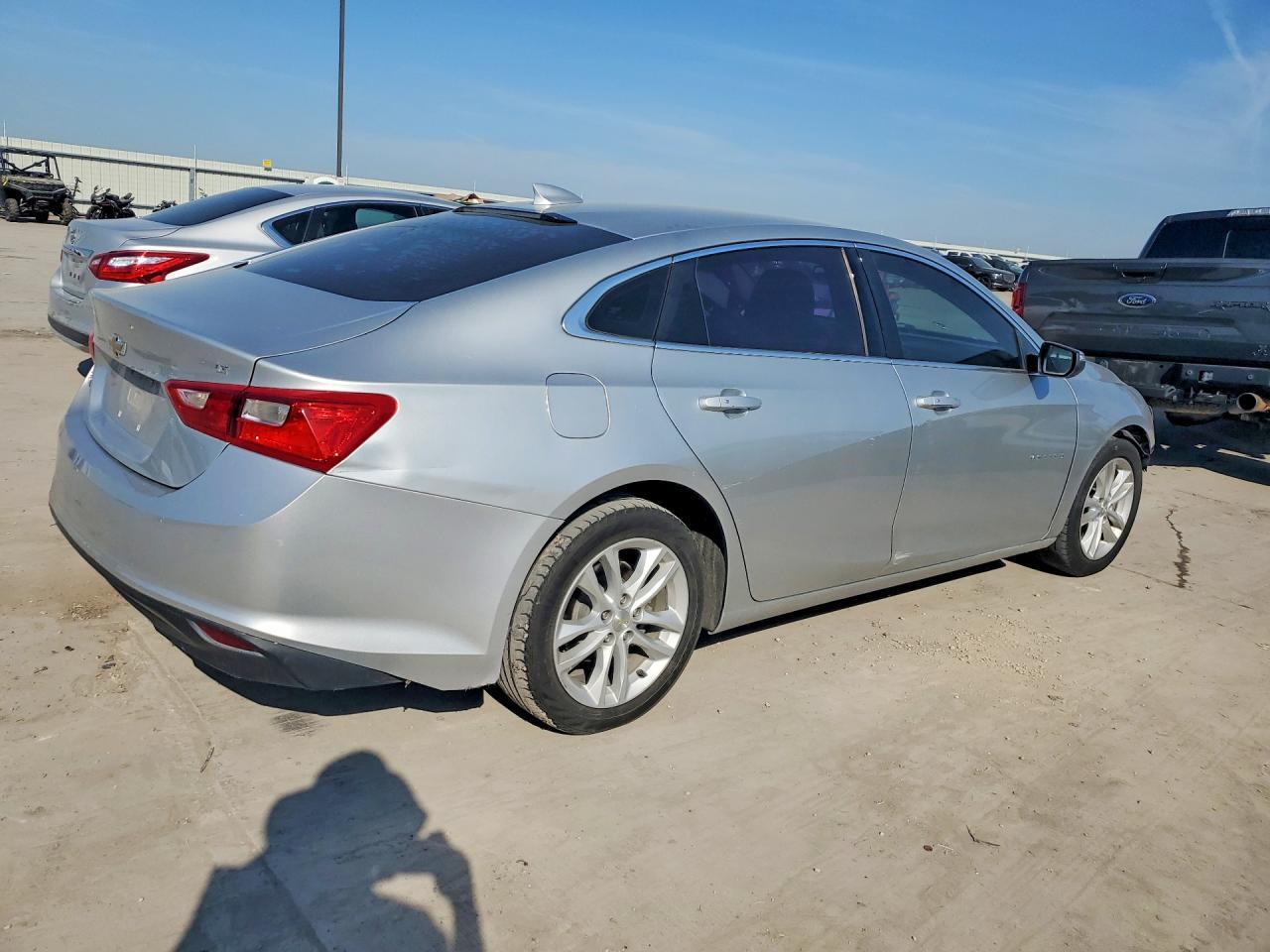 2016 Chevrolet Malibu Lt - zdjęcie 3