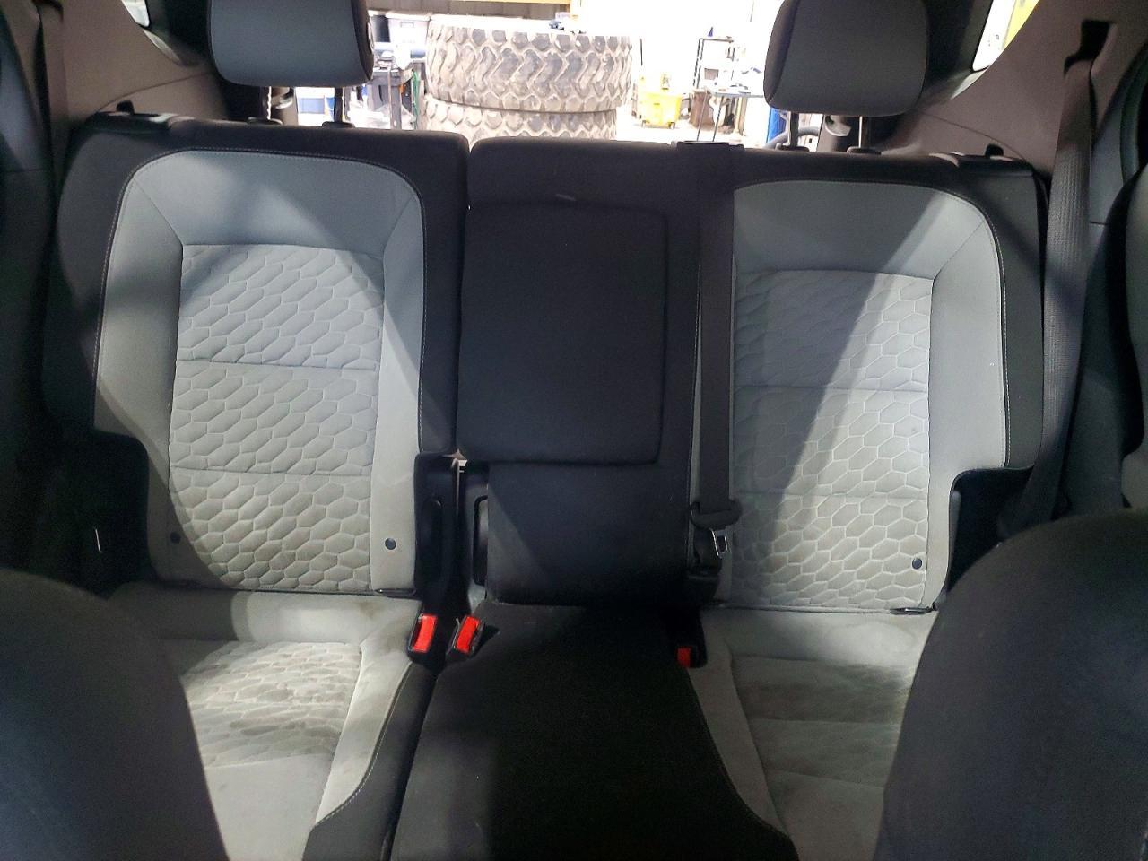 2018 Chevrolet Equinox Ls - zdjęcie 10