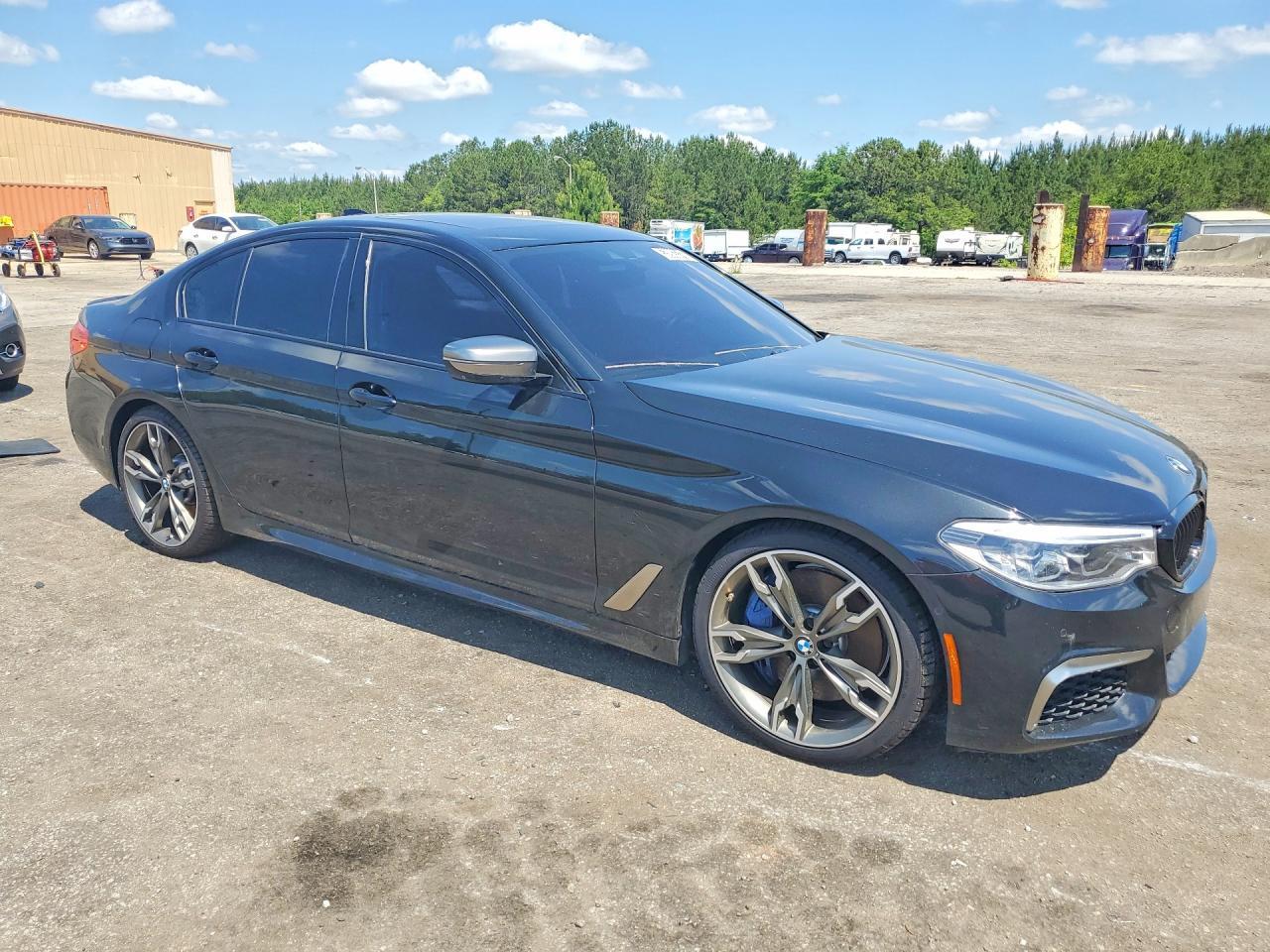 2020 BMW M550Xi - zdjęcie 4