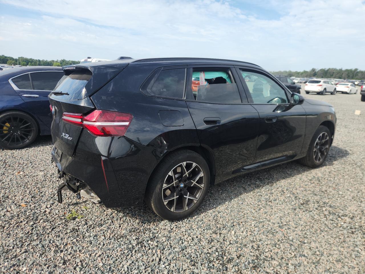2025 B M W X Series X3 4D Suv 30 xDrive Msport - zdjęcie 3