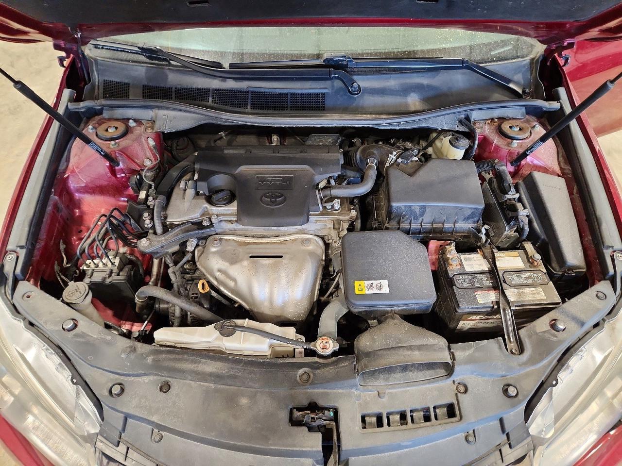 2017 Toyota Camry Le - zdjęcie 11