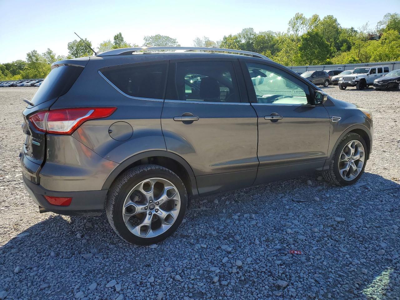 2013 Ford Escape Titanium - zdjęcie 3
