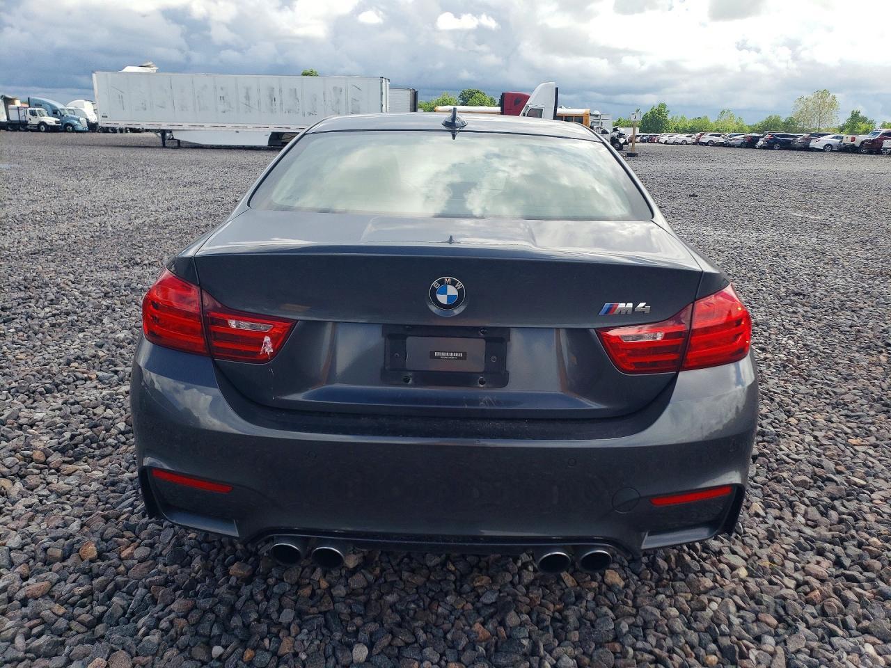 2015 BMW M4 - zdjęcie 6